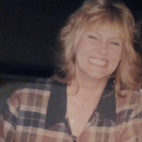 Meet your Posher, Leann - Picture 1 of 1